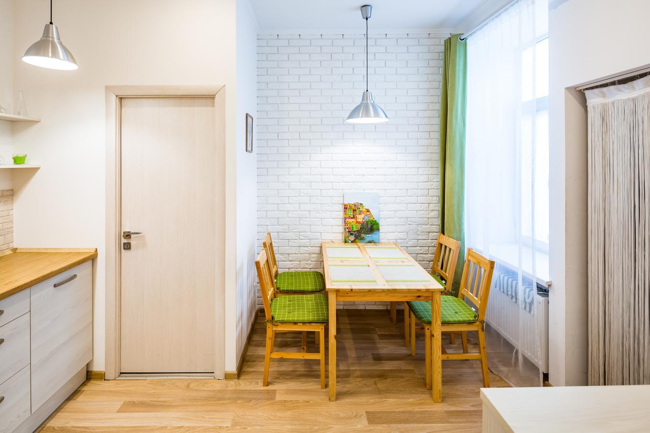 Dominic Apartments إلفيف المظهر الخارجي الصورة